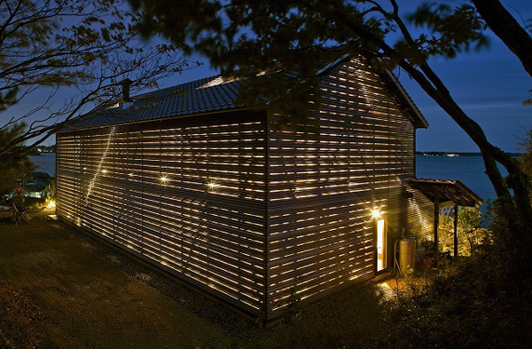 Barn-Style-Home-Design-Exterior