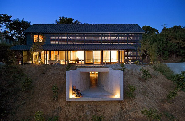 Barn-Style-Home-Design-Japan