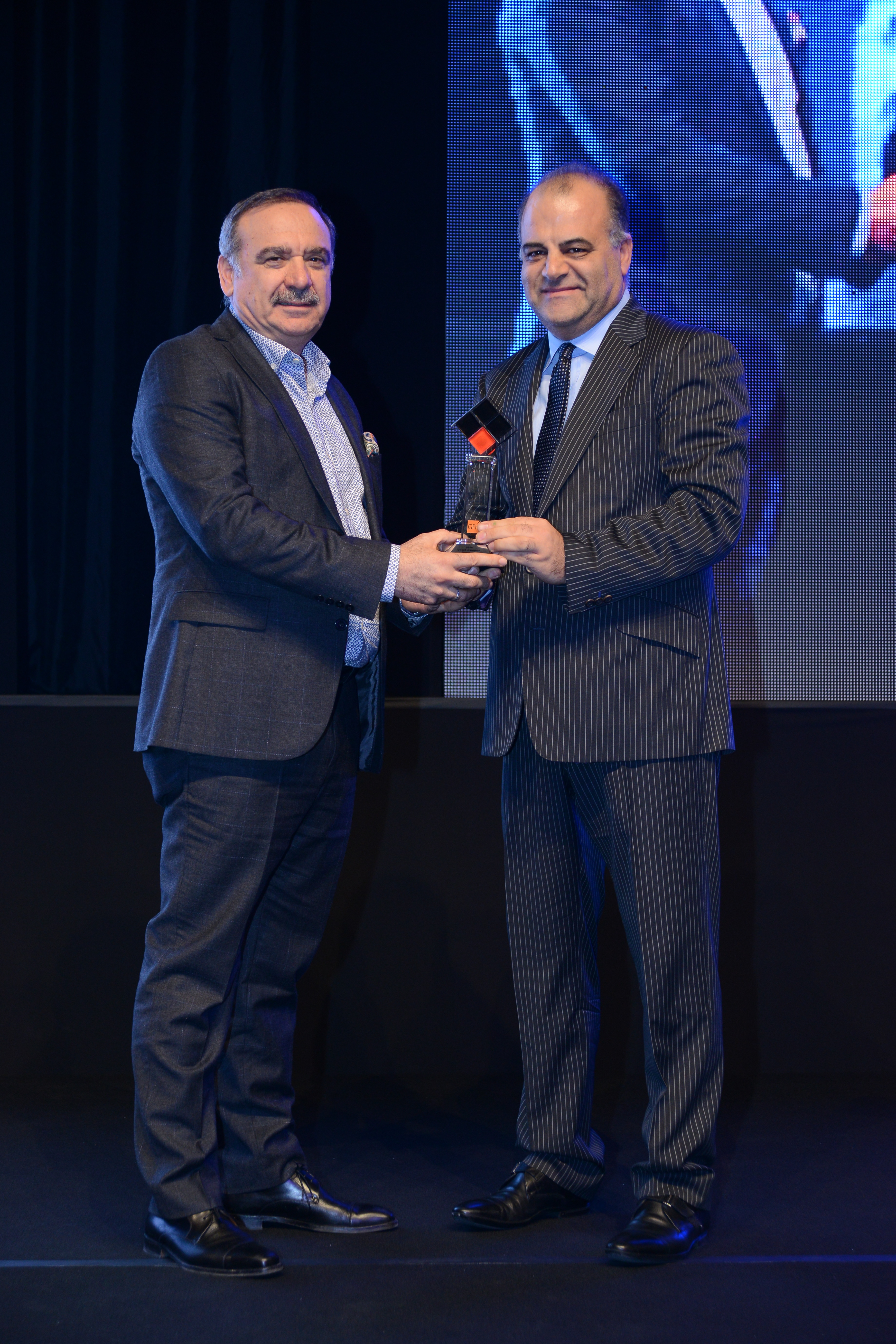 vAHAP_KUCUK_aNTHONY_KHOI