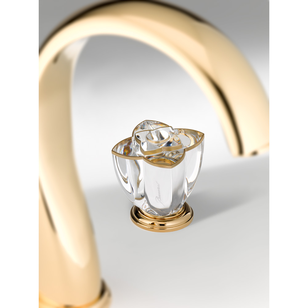 U6E_151_F01-Gros+plan