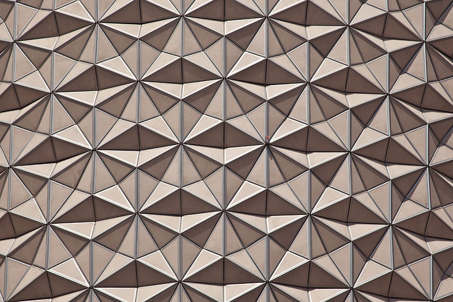 geometric-sun-shades-al-bahar-towers-abu-dhabi-24