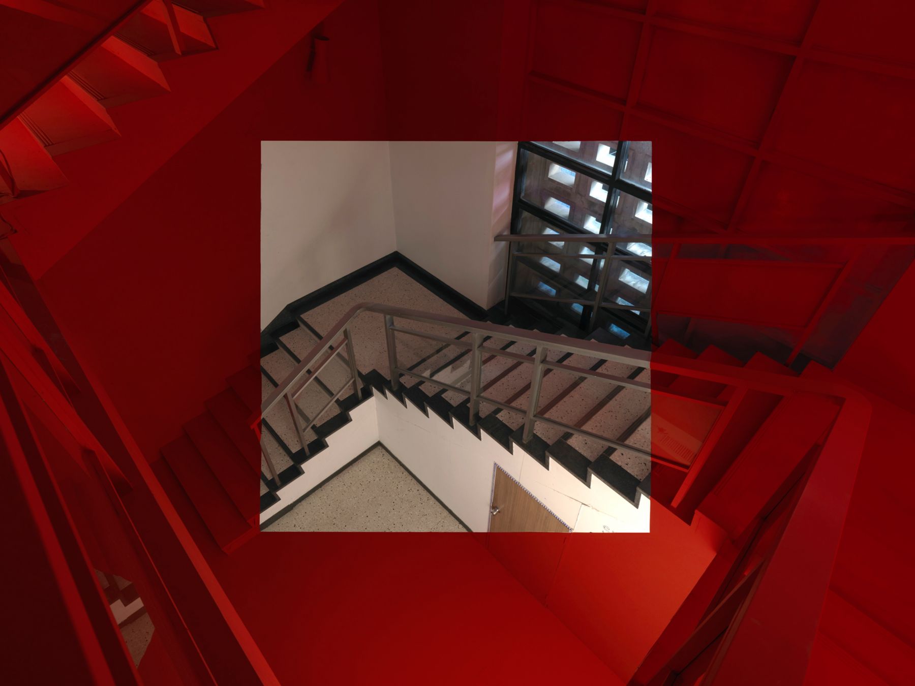 61f6b8640bf7e3e37445015469201602