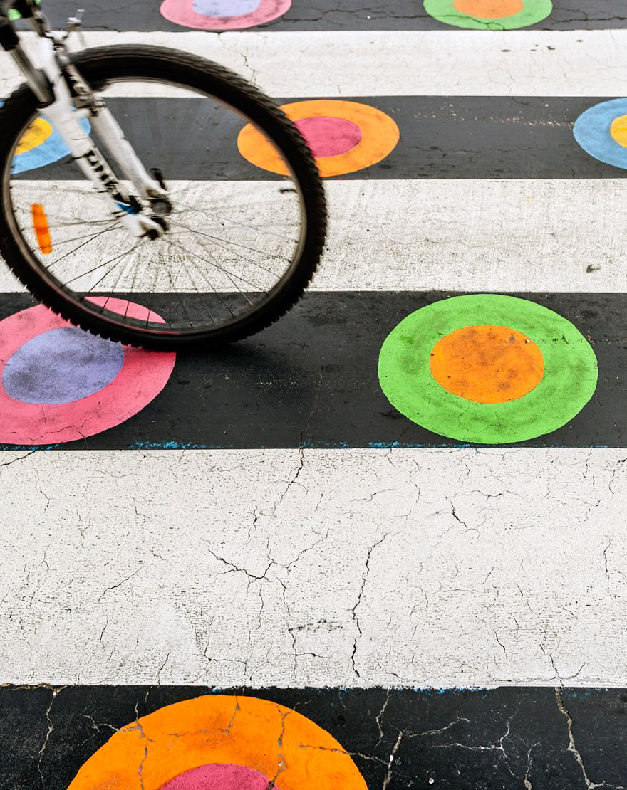 crosswalk-art-funnycross-christo-guelov-madrid-4-1