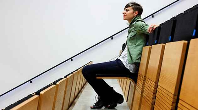 ziba-oditoryum-koltugu-jumpseat-designcoholic-5