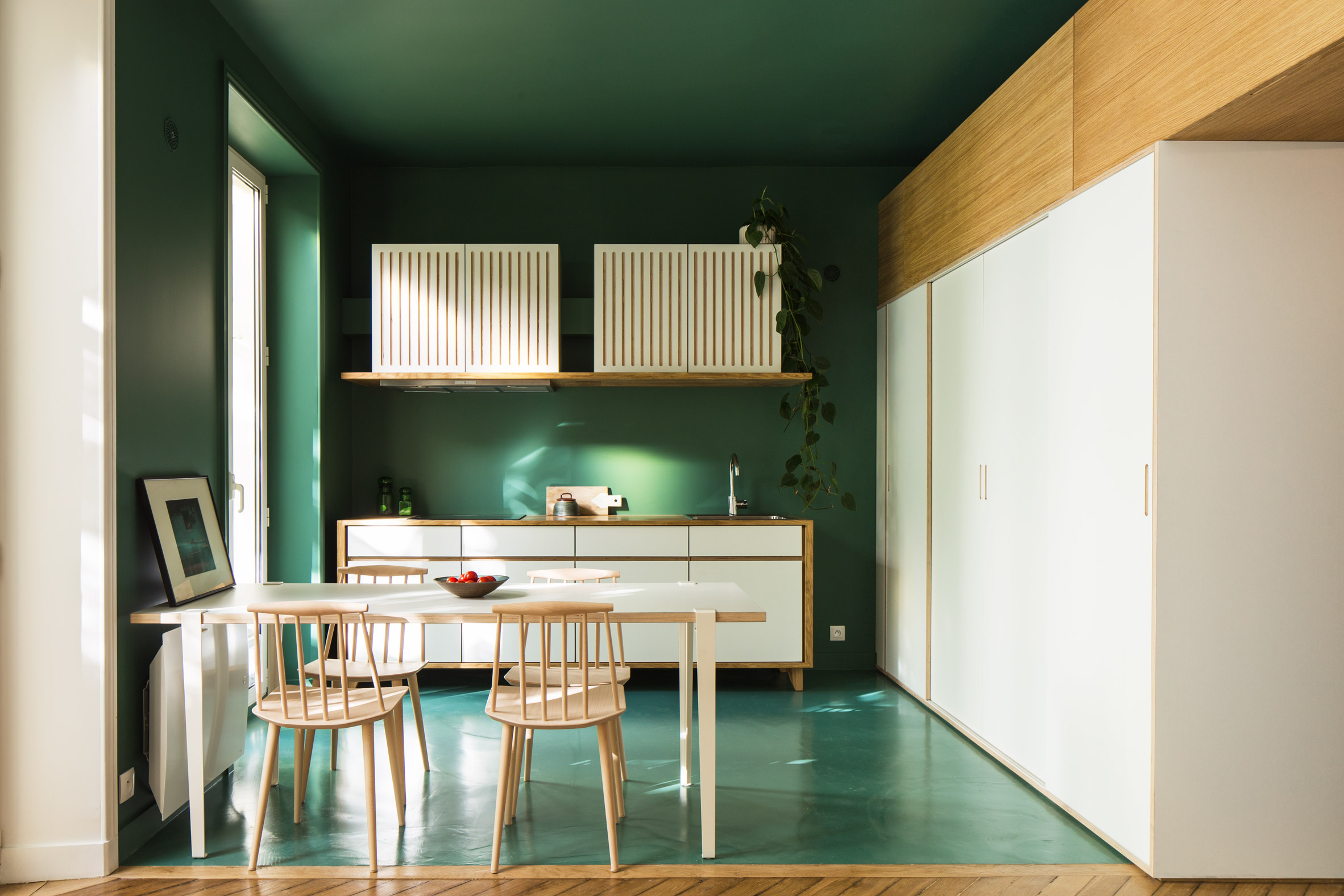 paris-apartment-les-ateliers-tristan-and-sagitta-interiors_dezeen_2364_col_7
