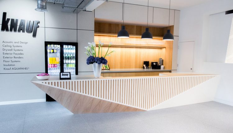 video-knauf-clerkenwell-showroom-mailen-design-tim-gibbons-spencer-maynard-design-movie_dezeen_2364_col_4-1704×1136